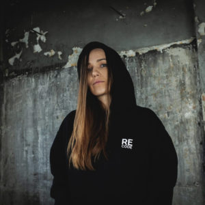 R/C HOODIE UNISEX // BLACK